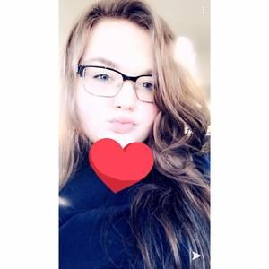 Meet your Posher, Lillian